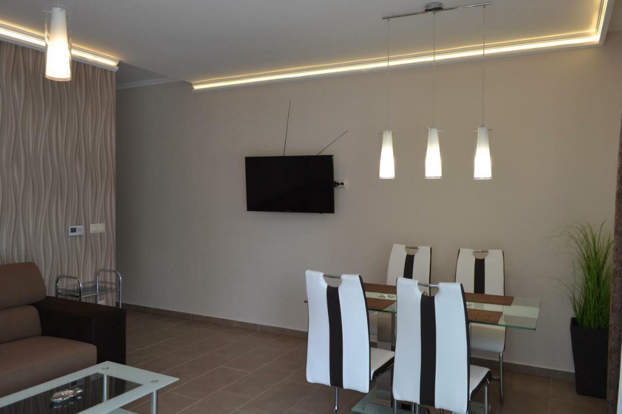 A16 Beachapartman Сиофок Екстериор снимка