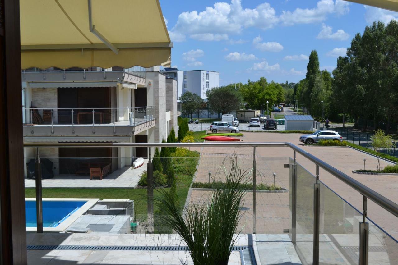 A16 Beachapartman Сиофок Екстериор снимка